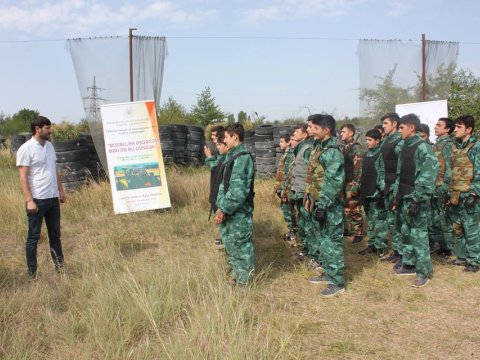 Qubada məktəblilər hərbi vətənpərvərlik ruhunda tərbiyə olunur