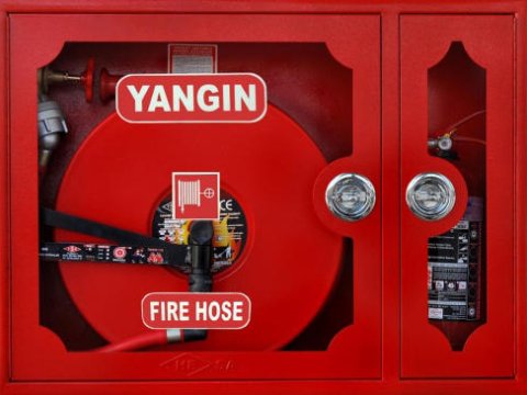 Nazirlik: Təhsil müəssisələri vaxtaşırı olaraq yanğından mühafizə balonları və lövhələri ilə təmin edilir  