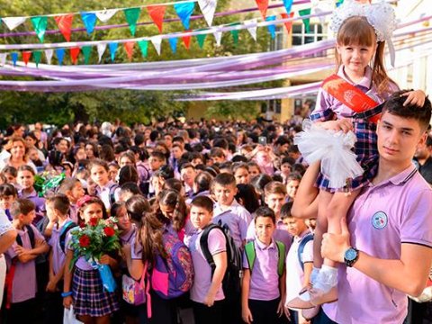 1 sentyabr nostalgiyası – “O günün başqa ab-havası vardı, heç görmədim ki, 15 sentyabrda...”