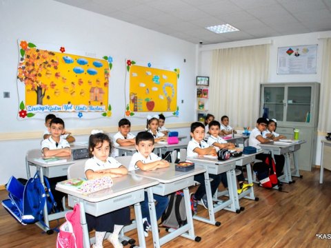 İnternat məktəbində “ilk zəng” çalındı  