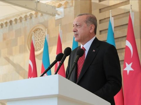 Ərdoğan: “15 mindən çox azərbaycanlı tələbə Türkiyə universitetlərində təhsil alır”