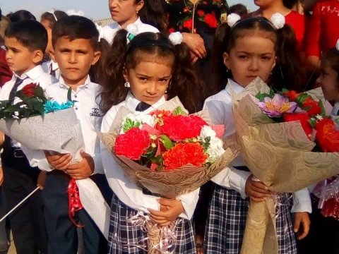 Bu il yüksək nəticə göstərən Qubadlı məktəbində \