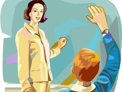 Müəllimlərin onlara sevgi etirafı edən şagirdlərinə maraqlı cavabları: “Müəlliməyəm, Leyli yox!”