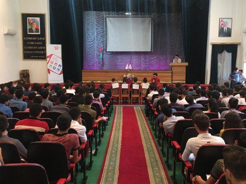 “Bir” Tələbə-Könüllü proqramının Mingəçevir və Şəkidə təqdimatı keçirilib  