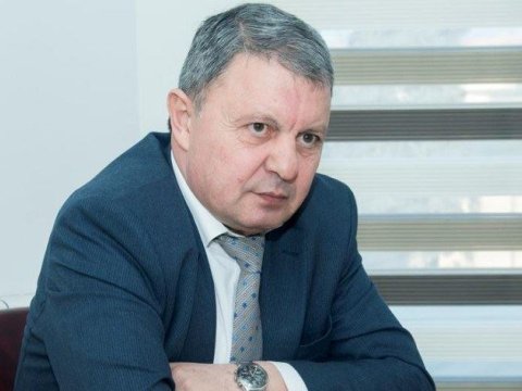 Elxan Elatlıdan sərt təhsil açıqlamaları– “Təhsilə vurulan zərbə”, “haram pul alan müəllim”, “pis gündə olan tələbə” haqqında söhbət