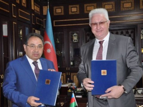 BDU ilə Həştərxan Dövlət Universiteti arasında memorandum imzalandı