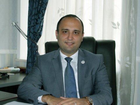 Deputat tələbələrlə bağlı məsələ qaldırdı    