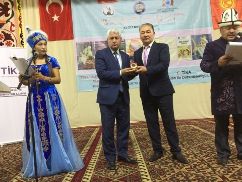 Azərbaycanlı akademik mükafatlandırılıb
