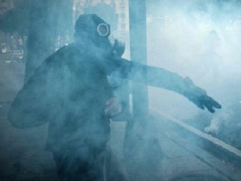 Bakıda şagird 9 nəfəri bibər qazı ilə zəhərlədi   