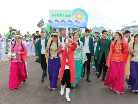 Xəzəryanı ölkələrin məktəbliləri arasında mədəni-idman festivalı keçirilib  