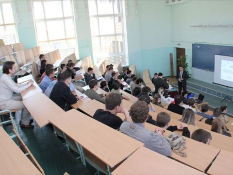 Rusiyada təhsil alan azərbaycanlı tələbələrin sayı açıqlanıb