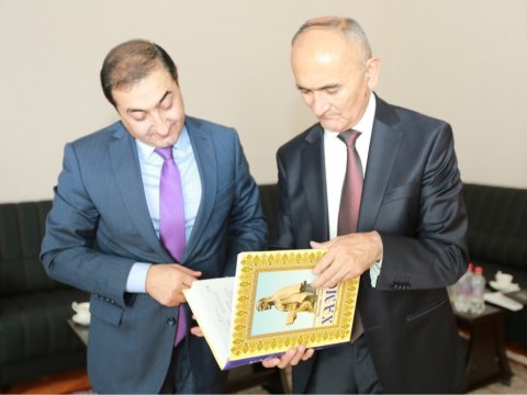 Azərbaycanla Tacikistan arasında təhsil sahəsində əməkdaşlıq məsələləri müzakirə edildi