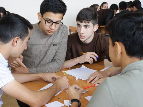 Şabran məktəbliləri ən güclü eruditləri müəyyən ediblər