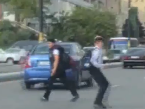 Məktəblilər üçün təhlükə