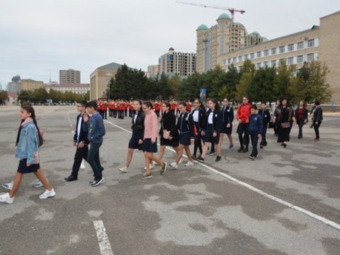 Şagirdlər Silahlı Qüvvələrin Təlim və Tədris Mərkəzində