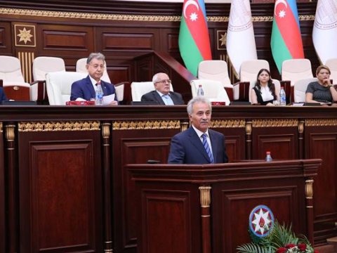 Professor Nazim İmanov: “Əsas məqsəd İqtisadiyyat İnstitutunu Azərbaycanda fundamental iqtisadi tədqiqatların mərkəzinə çevirməkdir”