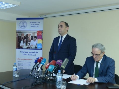 İlahiyyat İnstitutuna plan yerləri 100 faiz dolub