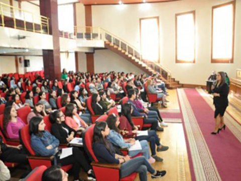 “SABAH” tələbələri beynəlxalq proqramlar haqqında məlumatlandırıldı