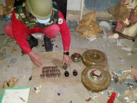 Təhsil şöbəsinə məxsus binadan silah-sursat tapıldı