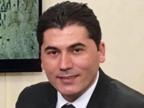 Cənubi Azərbaycanda müəllimlərin durumu ağırdır