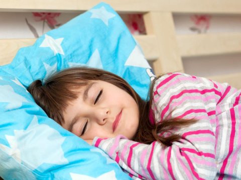 Həftəsonu necə yatmaq lazımdır? – Məktəblilərin diqqətinə