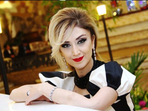 “Dekanımız bəzi geyim formalarına müraciət etməyə icazə vermirdi” - Tanınmış modelyer