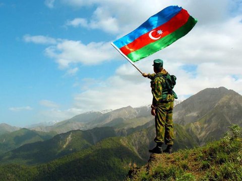 Ümumilli lider Heydər Əliyev: \