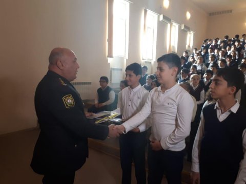 Vaqif Əsədov: Məktəb yaşlı uşaqların vurulması halı minimuma endirilib