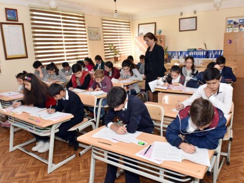 İstedadlı şagirdlər üçün səviyyə müəyyənləşdirmə imtahanı keçirilib