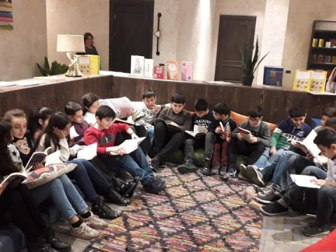 Bu məktəbin şagirdləri payız tətilini fərqli formada keçirirlər – Nümunəvi addımın fotoları