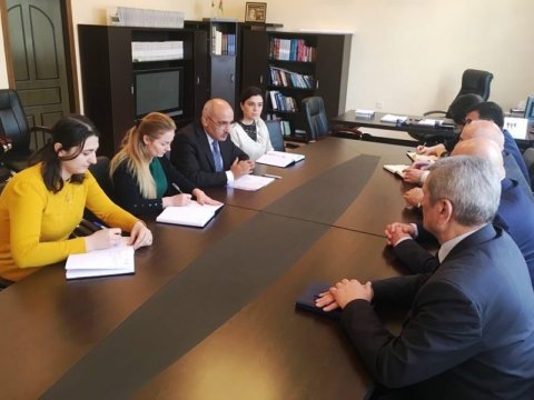 UNEC-in müəllimləri bələdiyyə işçilərinə tövsiyələr veriblər - FOTO