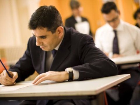 DİM dövlət qulluğuna qəbulla bağlı vacib məqamlara aydınlıq gətirdi  