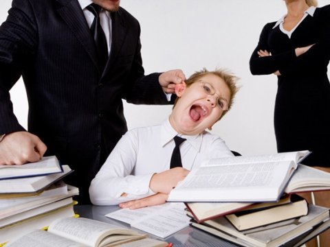 “Müəllim heç bir halda şagirdə  toxuna  bilməz” – Bayram Səfərova irad  