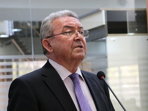 Misir Mərdanov AMEA-dakı  nöqsanlardan  DANIŞDI      