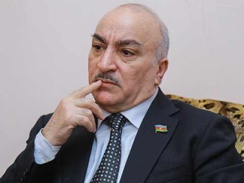 “Kişi müəllimlərin pensiya yaşı uzadılsın” – Deputatdan təklif  