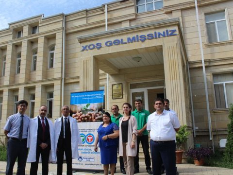 Uşaqlara içində bit olan yemək verirlər - Bağça tərbiyəçisi