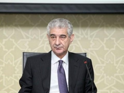 İnsanın bütün taleyi müəllimin verdiyi tərbiyədən asılıdır - Əli Əhmədov