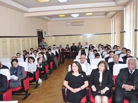BDU-da bu mərkəz yenidənqurmadan sonra istifadəyə verildi