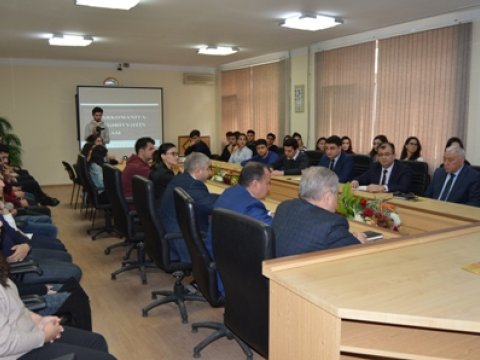 Universitetdə QİÇS-lə mübarizə günü qeyd edildi