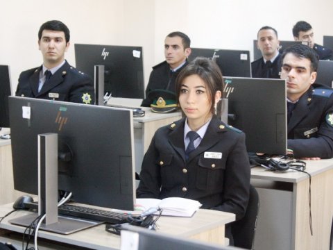 Gömrük Akademiyasında hazırlıq kursları başlayıb    