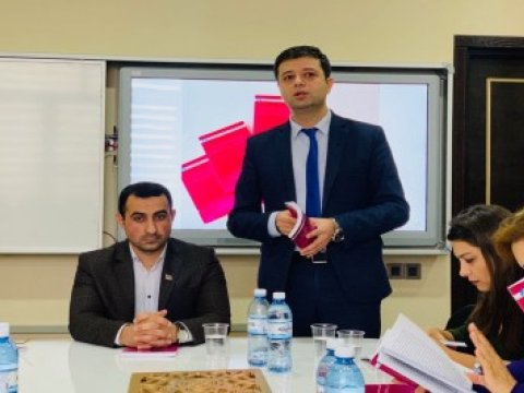 “Müasir mediada reklam və marketinq” kitabının təqdimatı keçirilib