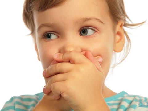 Bu məktəb şagirdlərinə tənəffüsdə belə ünsiyyəti qadağan edir- “Səssiz dəhliz” qaydaları