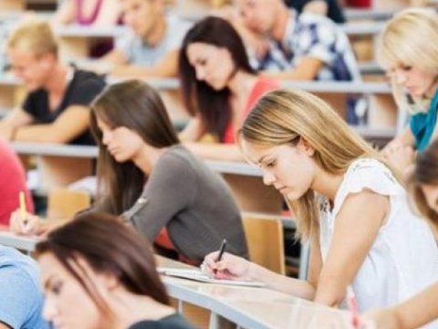 Təhsilimizə yenilik gətirəcək hüquqi qərarlar,  qızıl medalın xəyal qırıntıları – Ötən həftənin təhsil icmalı