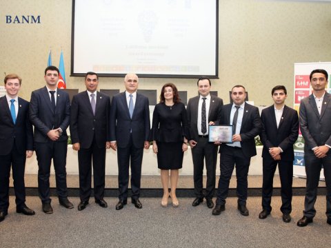 Bakı Ali Neft Məktəbinin tələbələri təltif olundular    