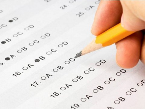 Attestat almaq istəyənlərin nəzərinə - Sənəd qəbulu başa çatır  