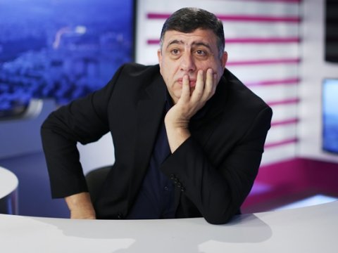 “Dərsliklərimizin  bir çoxu MDB ölkələrində çap olunan kitabların plagiatıdır” – Orxan Fikrətoğlu -RUBRİKA  