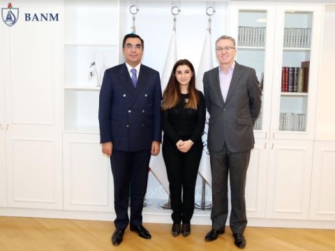 BP-nin vitse prezidenti Bakı Ali Neft Məktəbində olub    