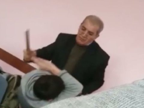 Cəlilabadda şagirdin döyülməsi ilə bağlı direktor əvəzi işdən çıxarıldı