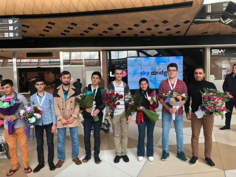 “Orta məktəbdə keçdiyimiz bəzi şeylər artıq dünyada yanlış qəbul olunur” - Bürünc medalçı