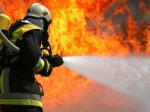 Məktəbdə yanğın - 97 nəfər təxliyə edildi